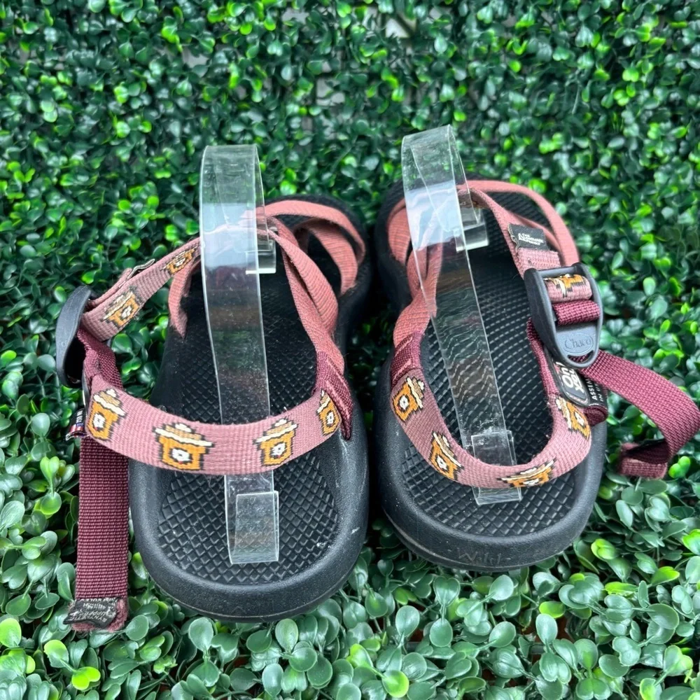 Chaco classic hiking